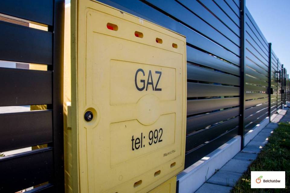 gaz-9165