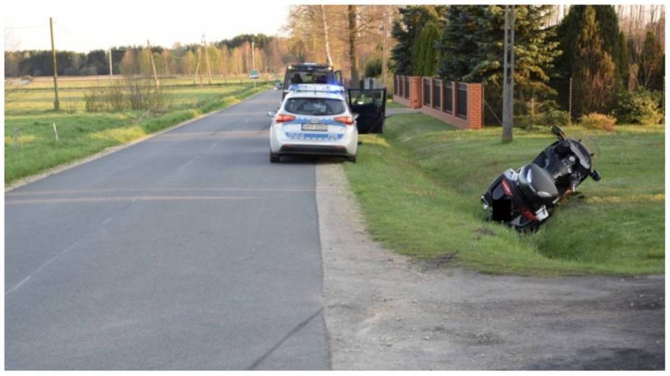 Sarna wybiegła wprost pod koła motocykla. 50-letnia pasażerka jednośladu trafiła do szpitala