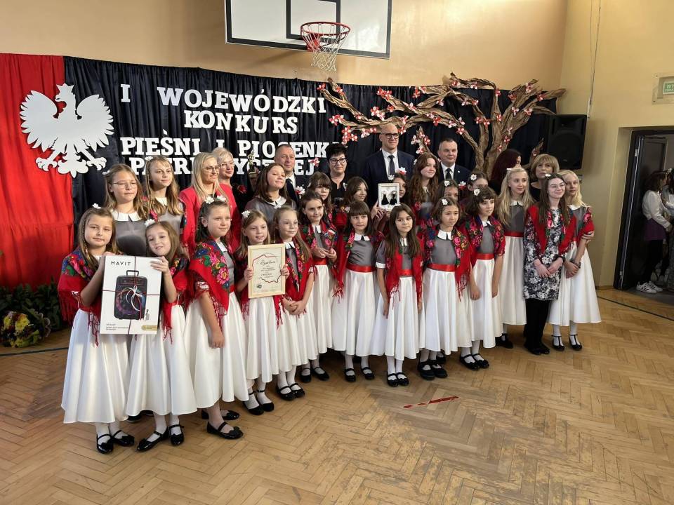 Młodzi bełchatowscy wokaliści z gradem medali na wojewódzkim konkursie! „Niesamowite miasto śpiewających dzieci"