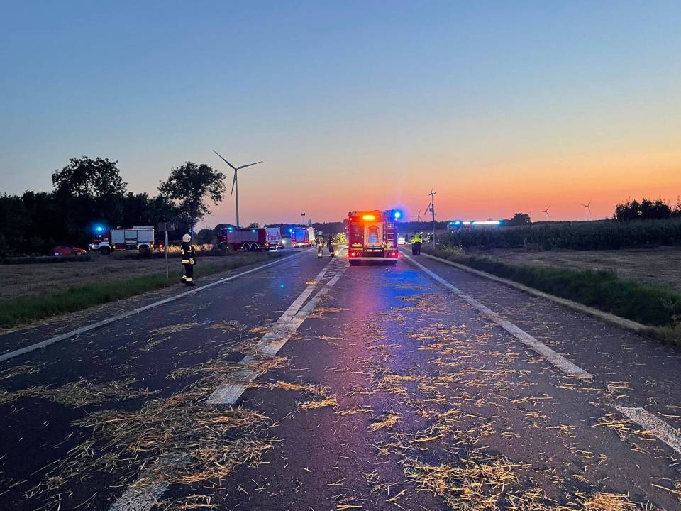 Tragiczne zderzenie na DK74 – cysterna z gazem stanęła w płomieniach