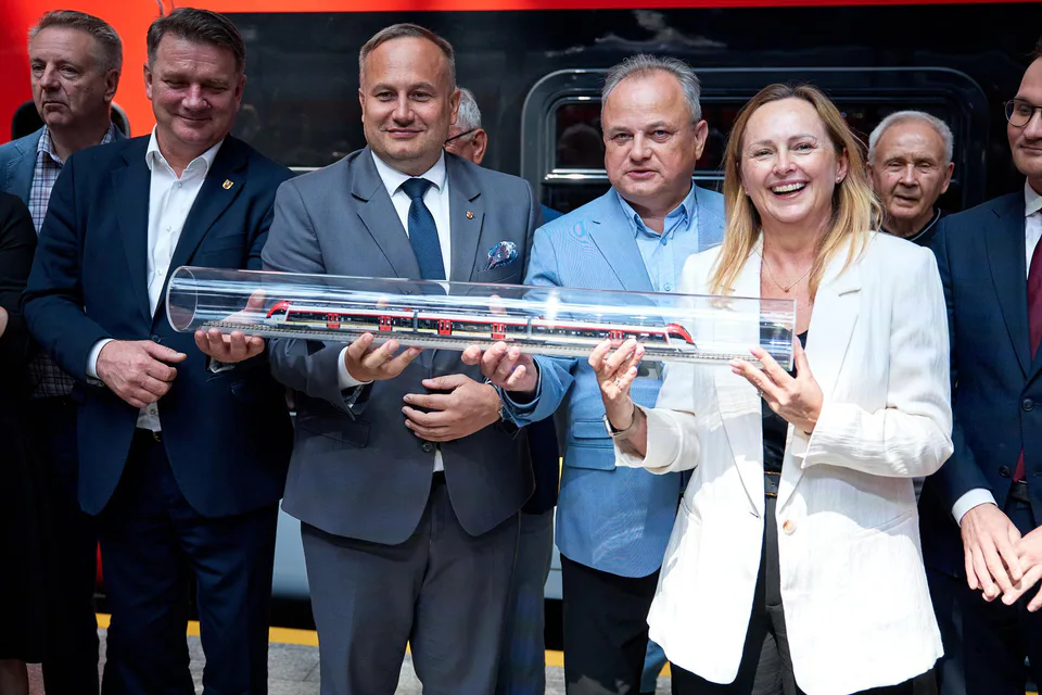 Samorząd Województwa Łódzkiego inwestuje w nowoczesne pociągi